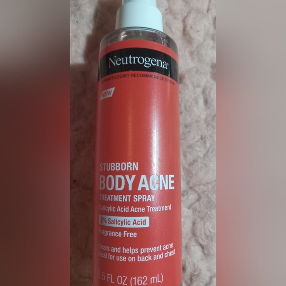 (6)Neutrogena Bundle STUBBORN SYSTEM:cleanser AM Niacinamide Body Spray hydrator - Picture 7 of 7